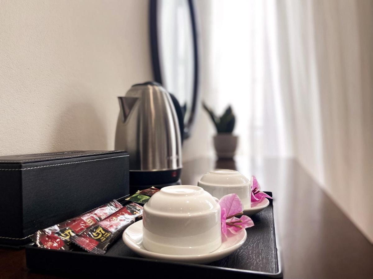Elysinam Boutique Hotel Ha Long Exterior foto